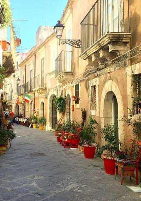Apartamento Delizia House Ortigia,Centro Citta, Vicino Al Mare Syracuse Exterior foto